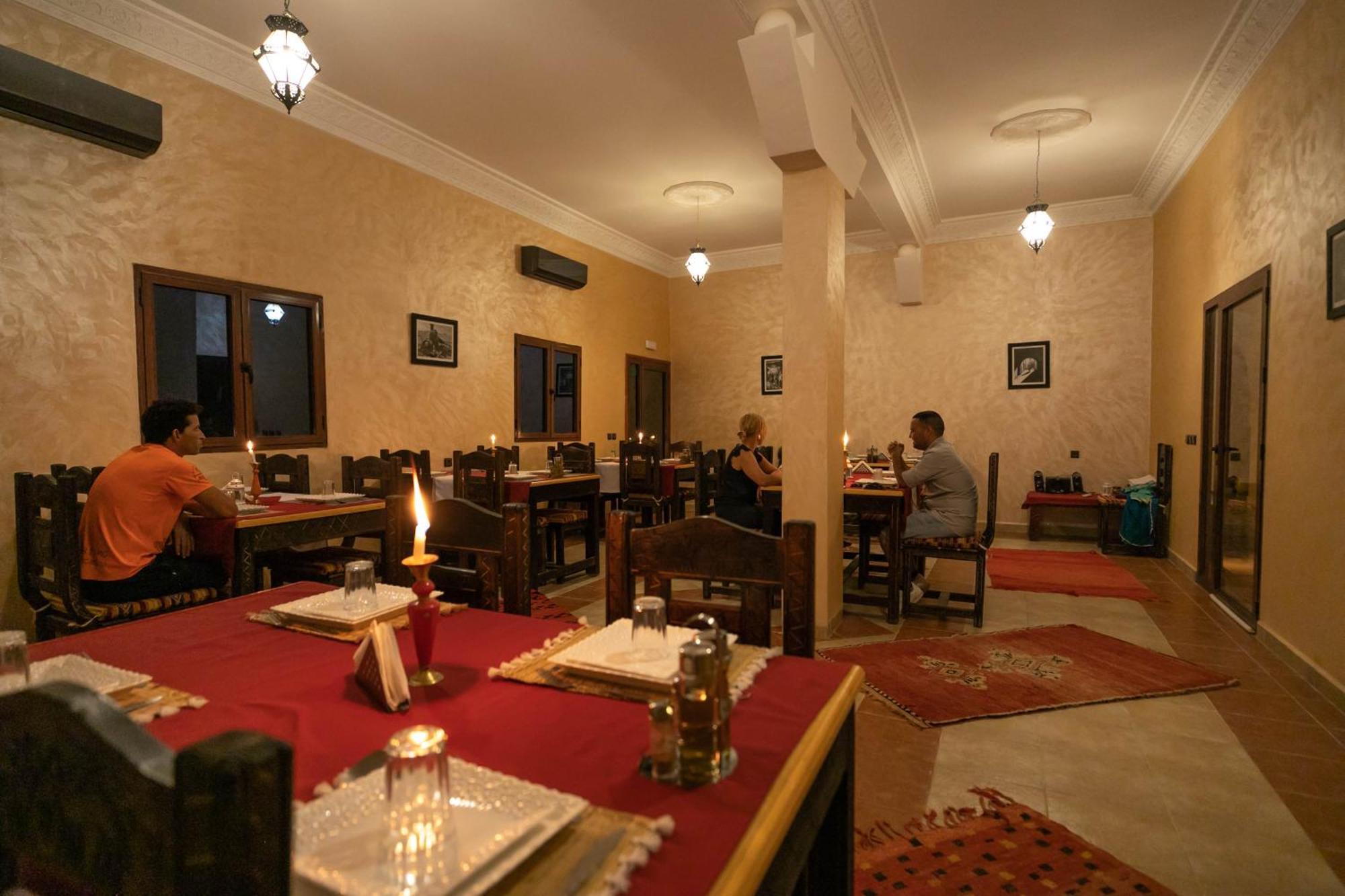 Berber Palace เมอร์ซูกา ภายนอก รูปภาพ