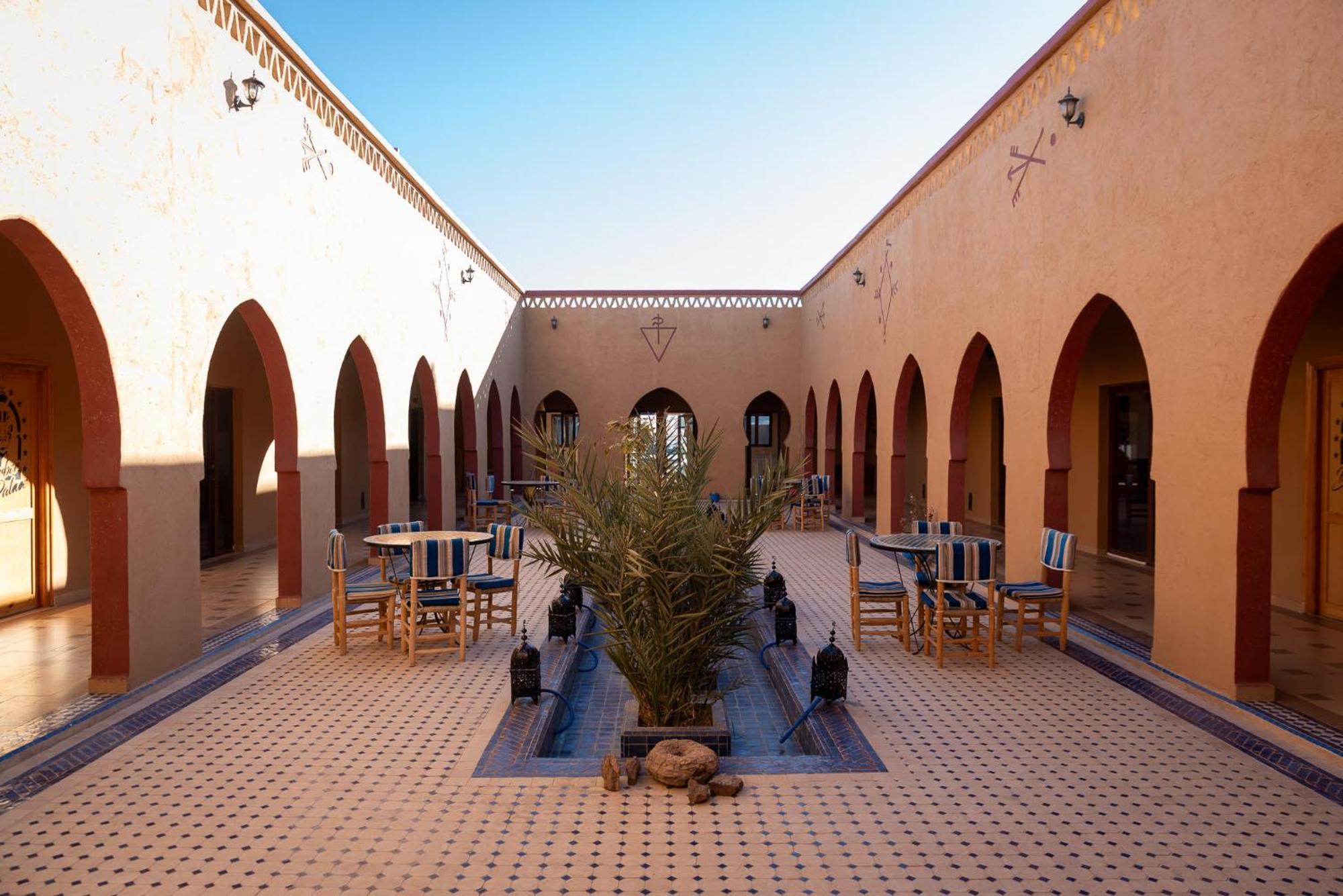Berber Palace เมอร์ซูกา ภายนอก รูปภาพ