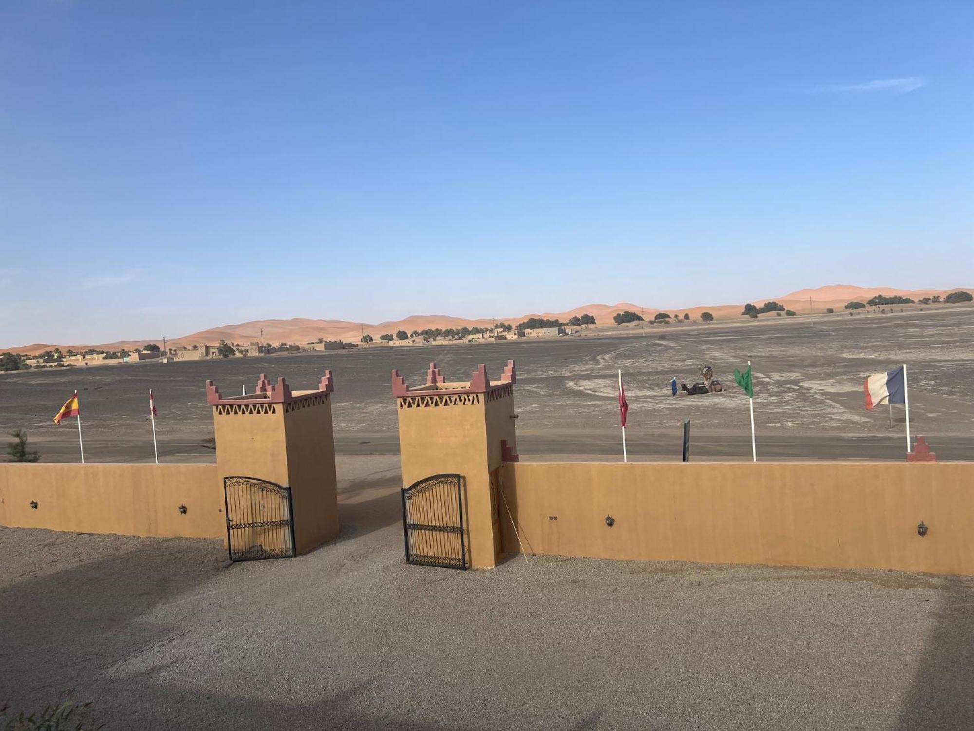 Berber Palace เมอร์ซูกา ภายนอก รูปภาพ